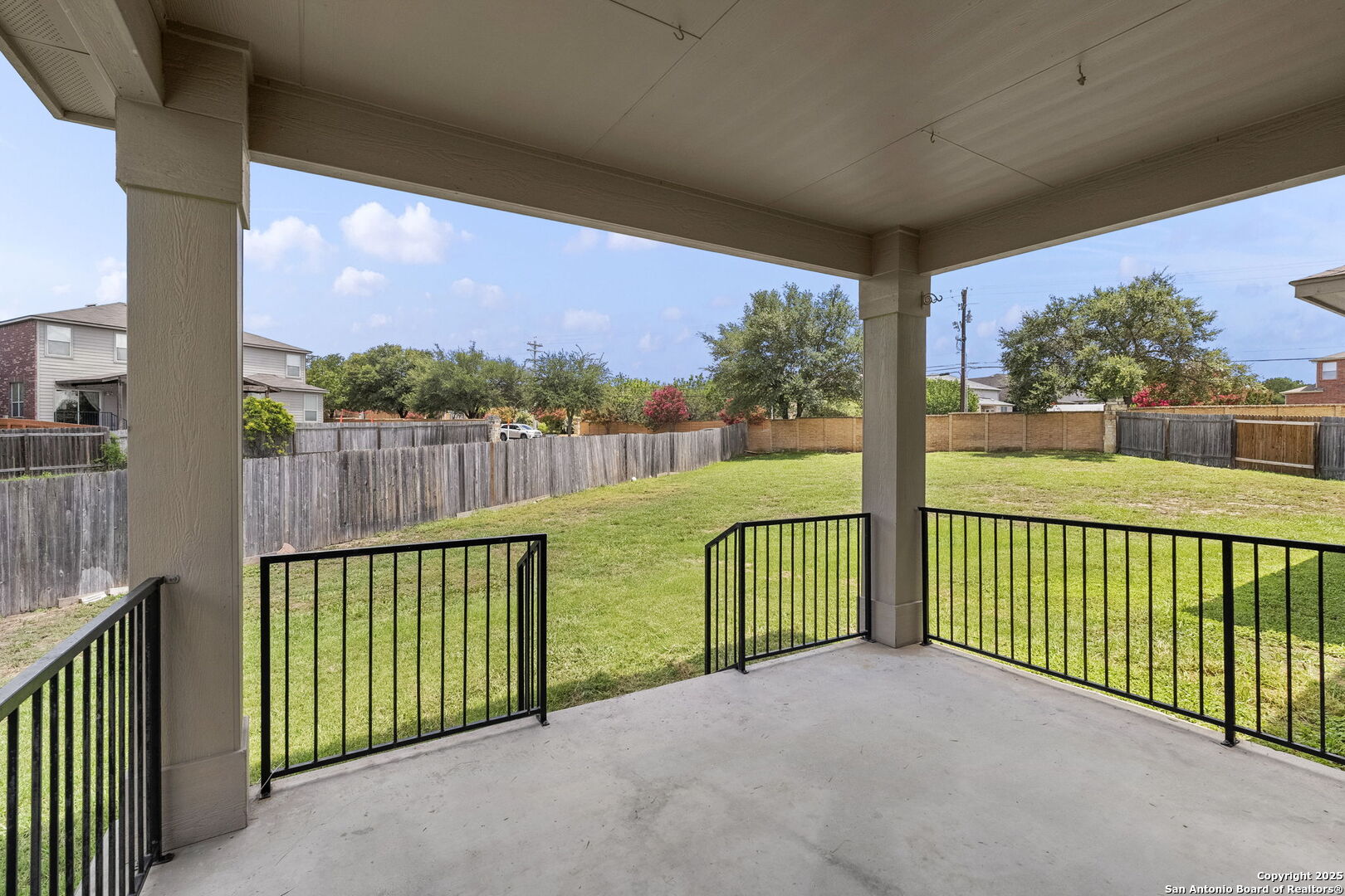 213 Springtree Parkway