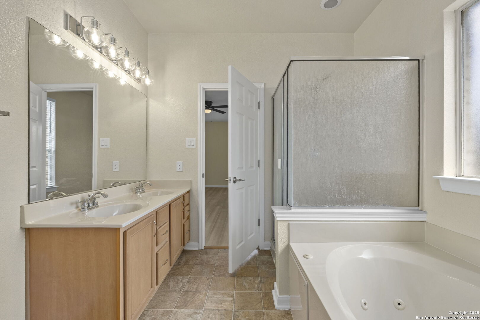 213 Springtree Parkway