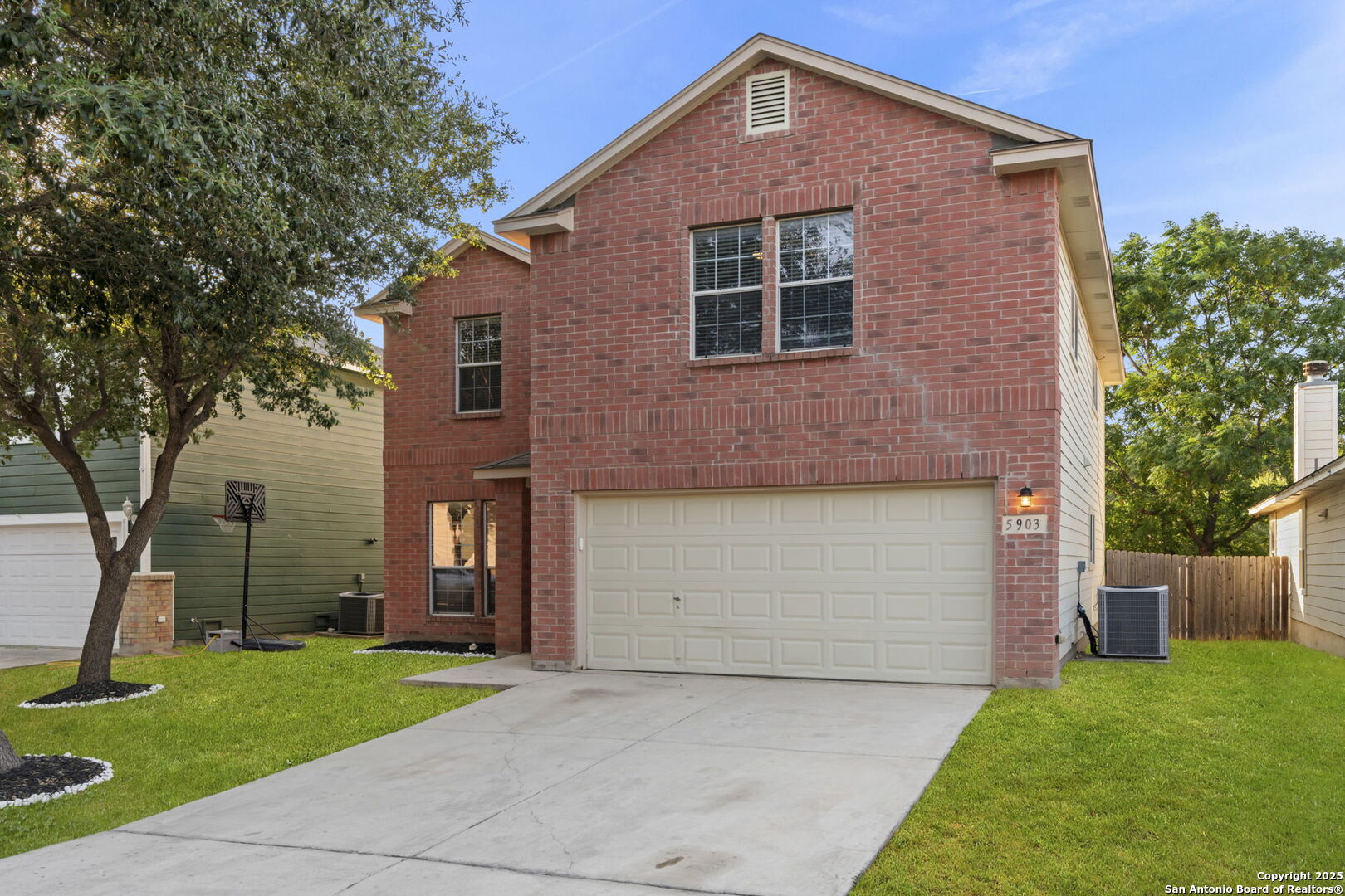 5903 BRONCO WAY