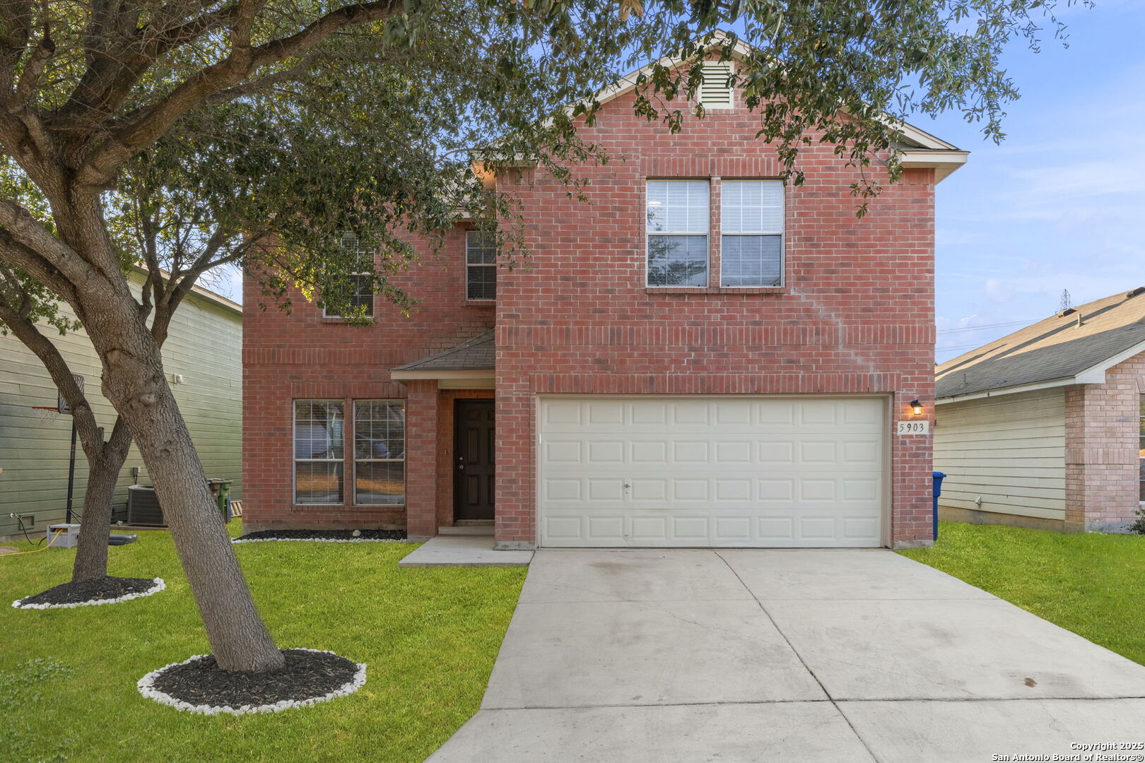 5903 BRONCO WAY
