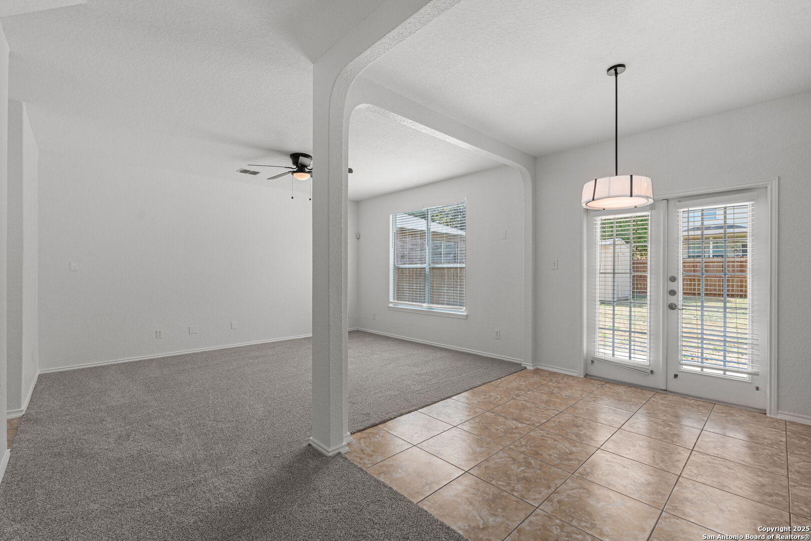 12206 Medina Mill