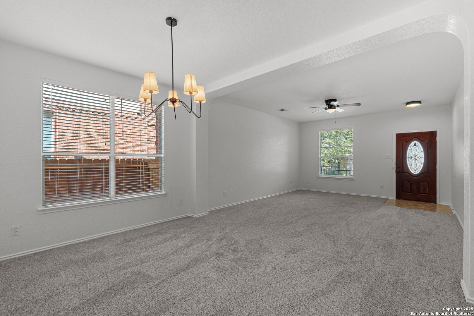 12206 Medina Mill