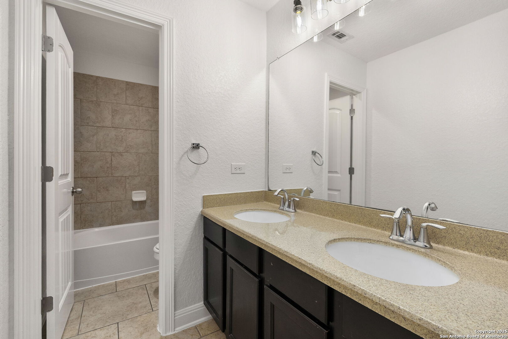 8015 Cimarron Ranch