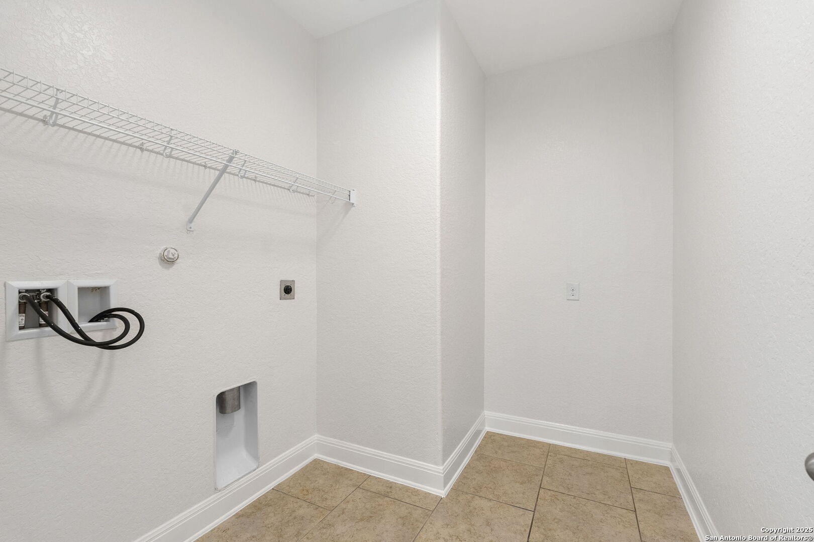 8015 Cimarron Ranch