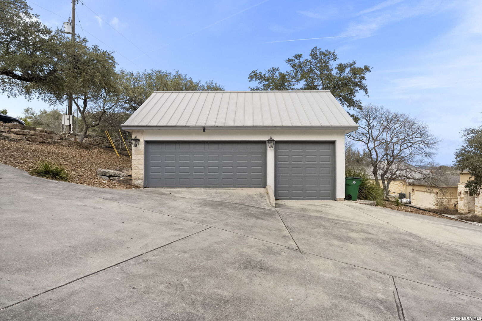 2078 Connie Dr