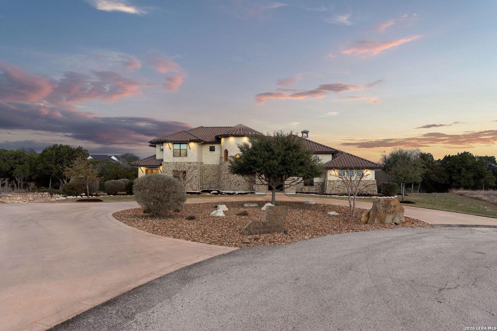 1039 Bluewater Place