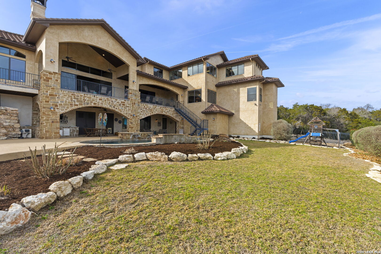 1039 Bluewater Place