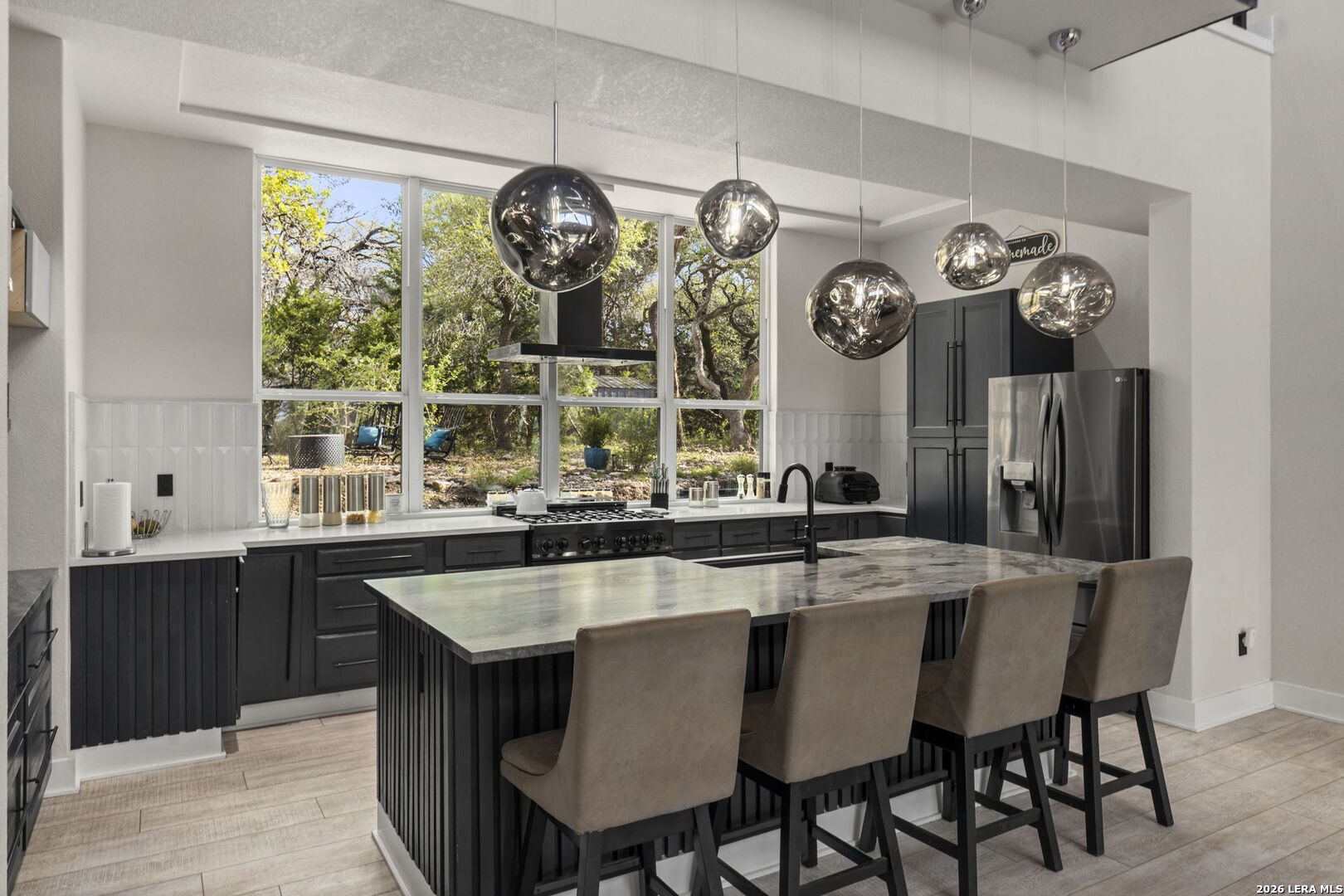 109 Pond View Ct