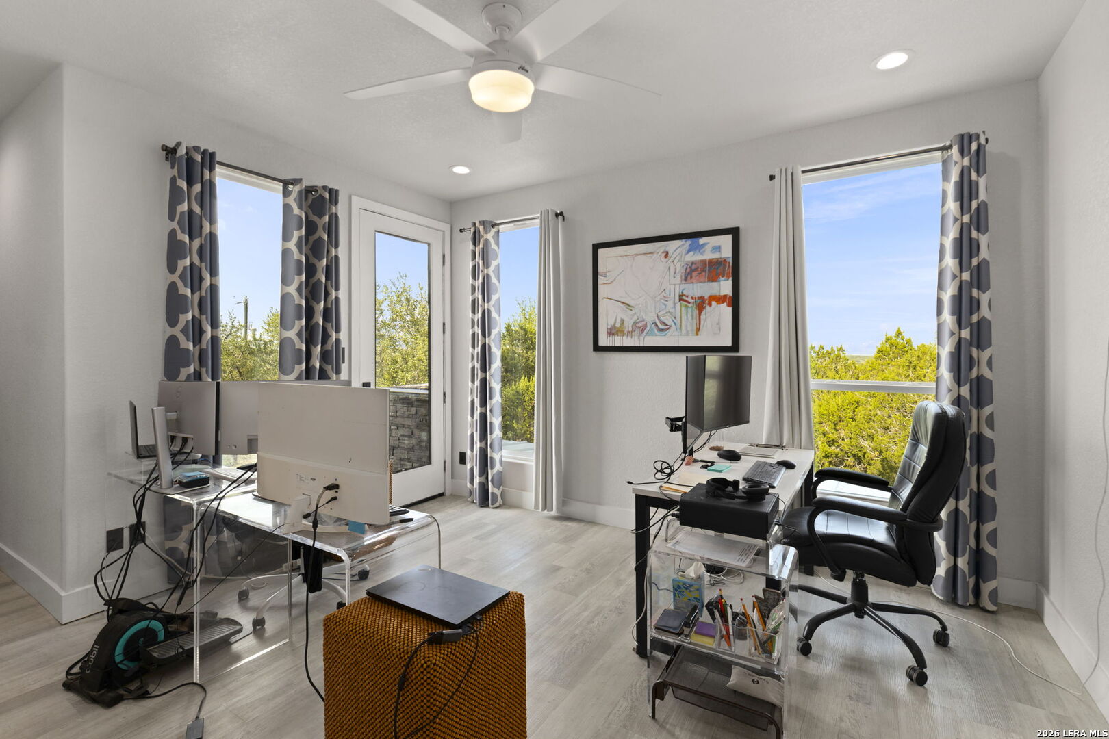 109 Pond View Ct
