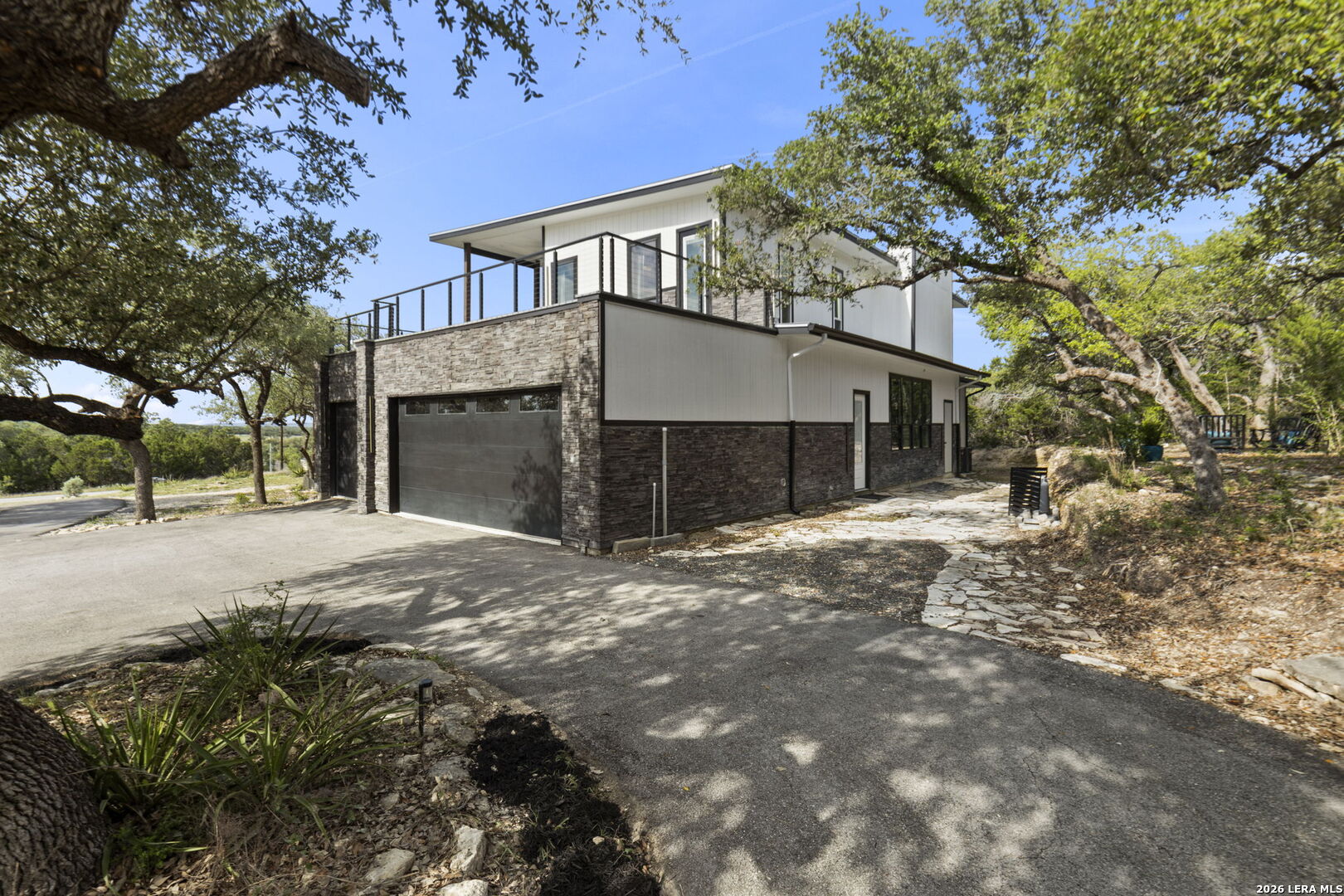 109 Pond View Ct