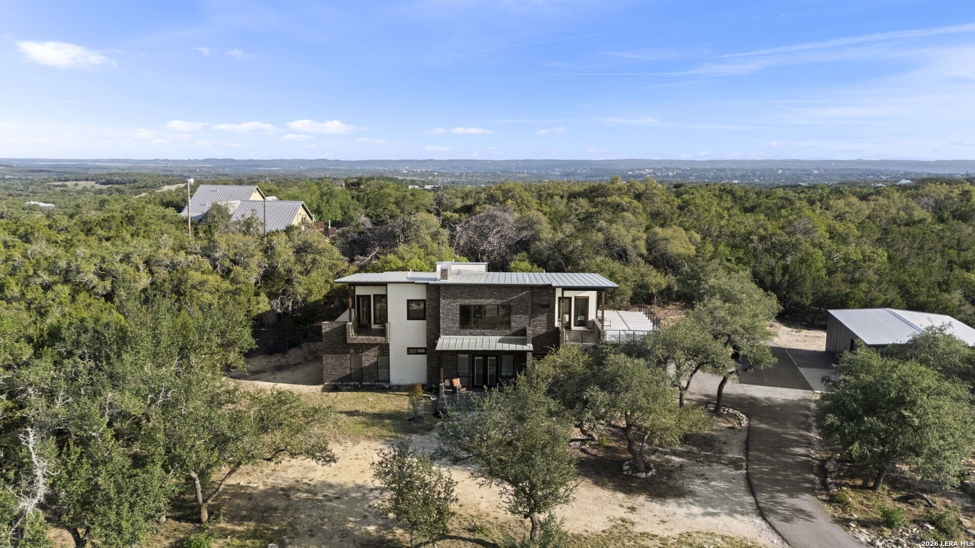 109 Pond View Ct