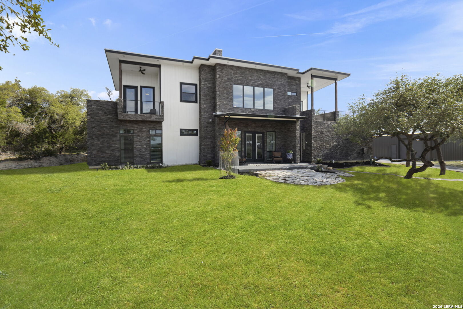 109 Pond View Ct