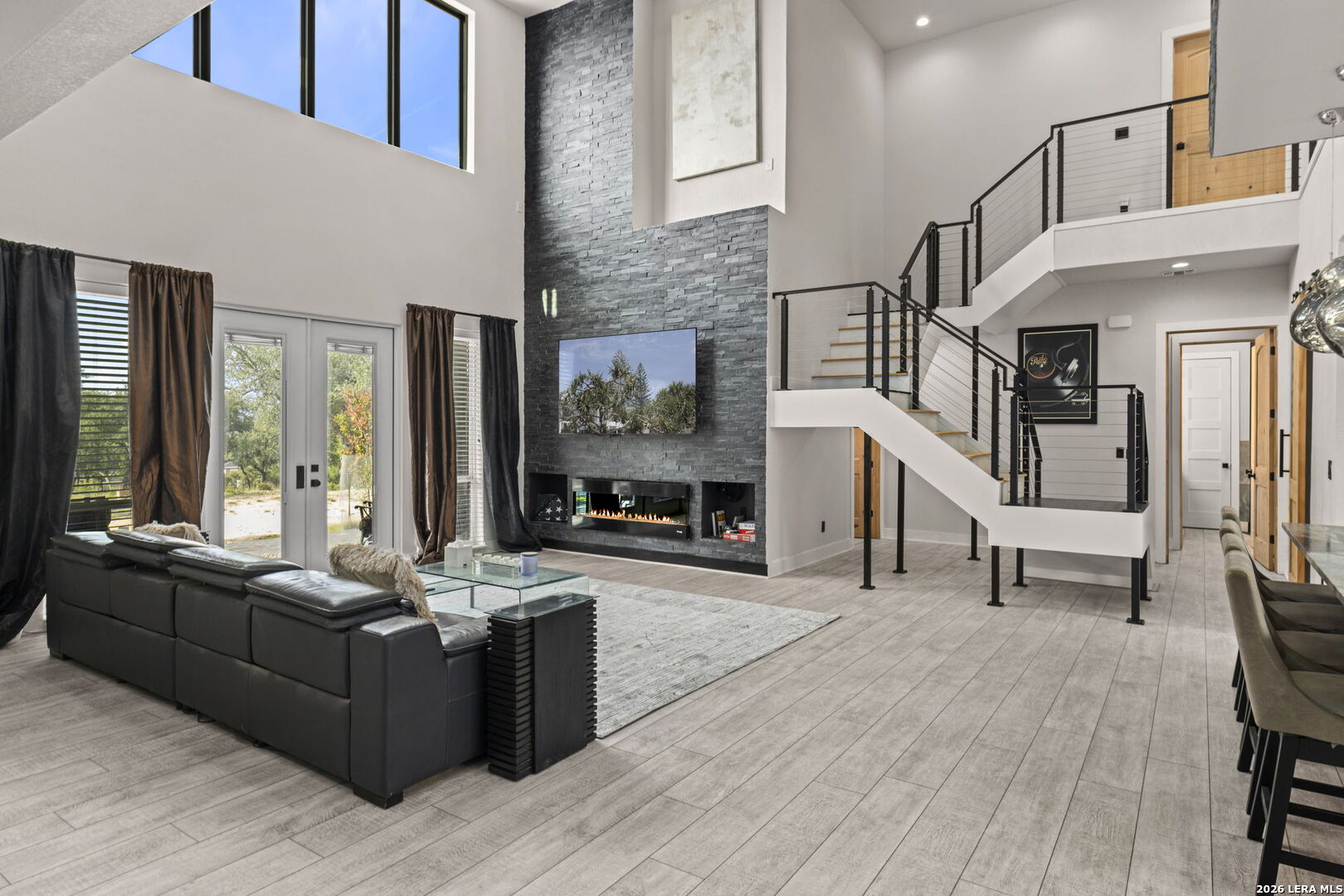 109 Pond View Ct