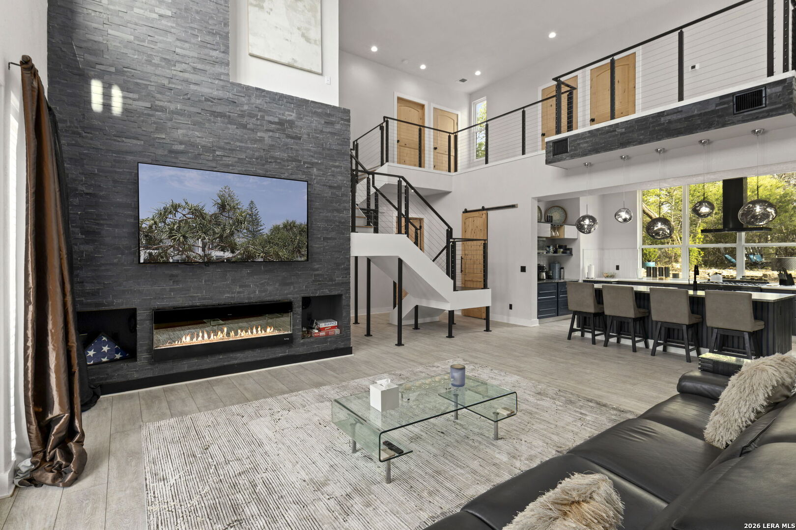 109 Pond View Ct