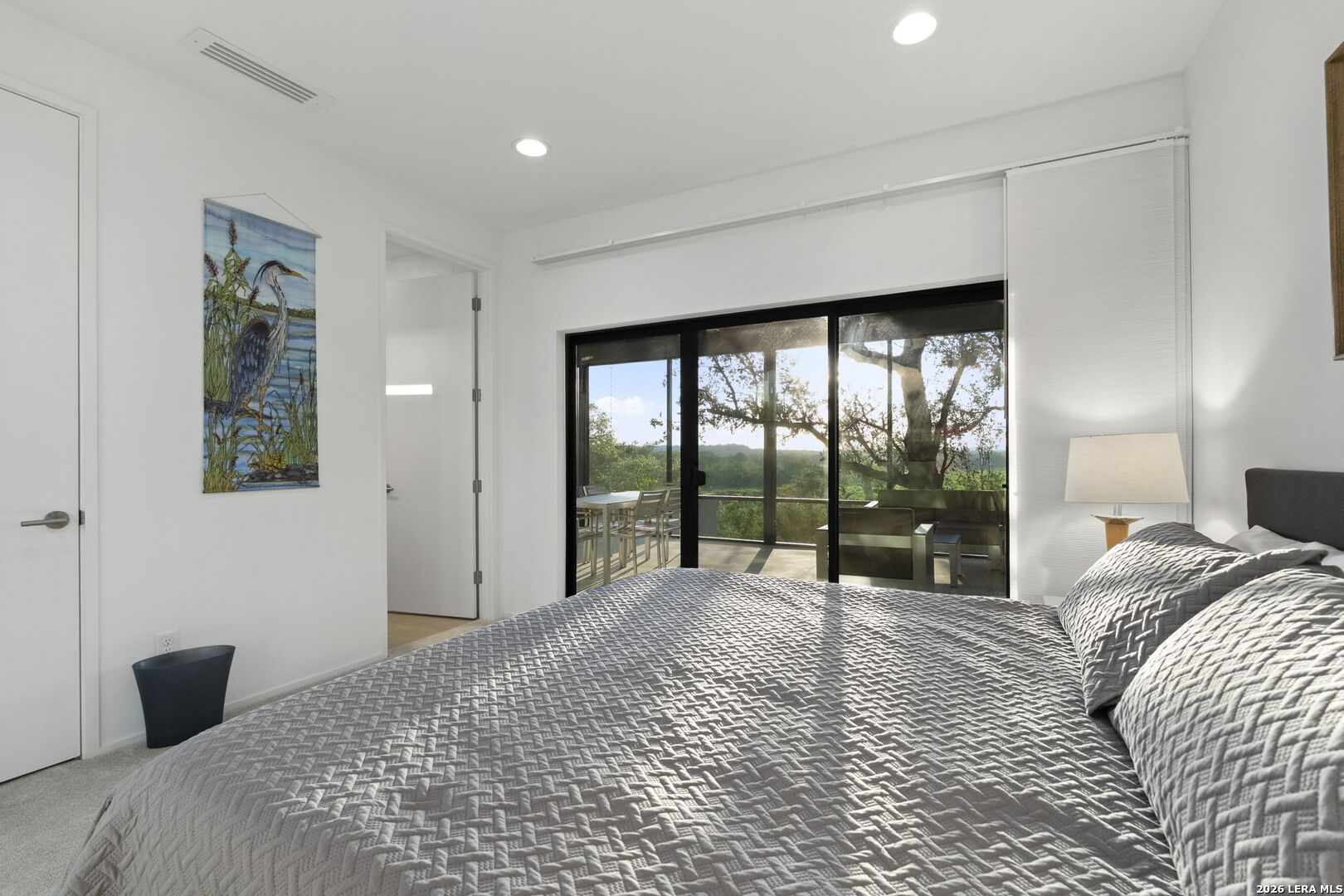 352 Arthur Ct