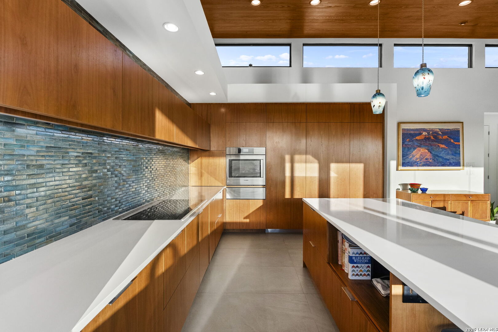 352 Arthur Ct