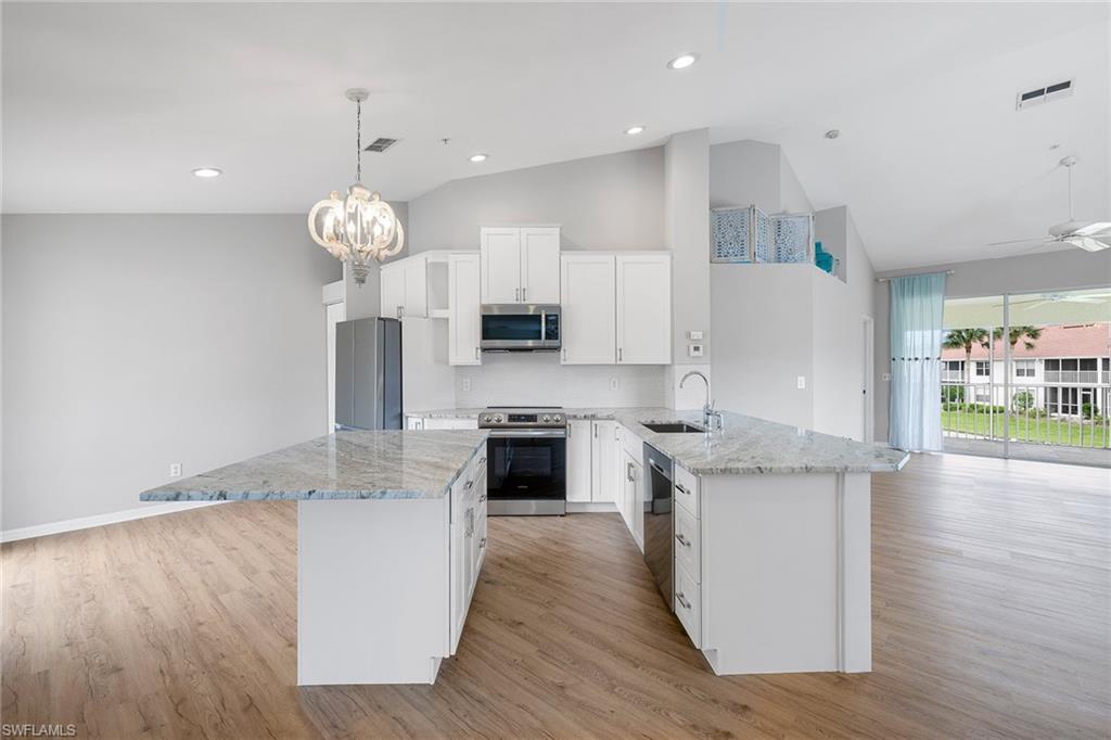 4920 Deerfield WAY # 204 Unit: B-204