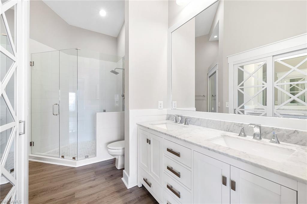 4920 Deerfield WAY # 204 Unit: B-204