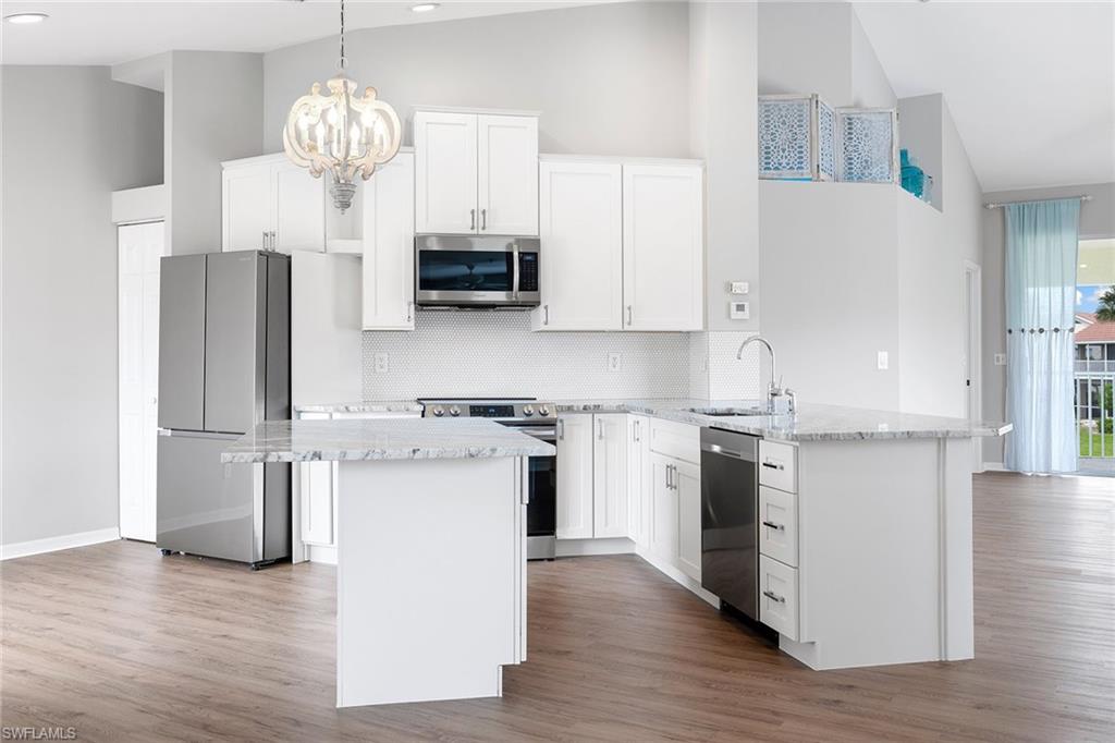 4920 Deerfield WAY # 204 Unit: B-204