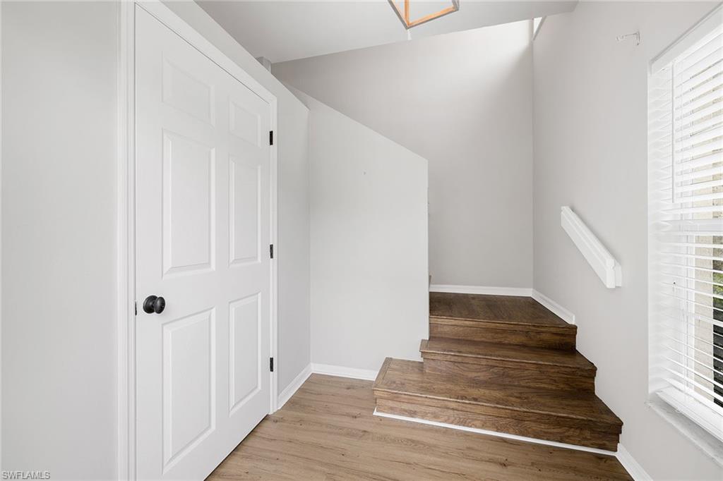 4920 Deerfield WAY # 204 Unit: B-204