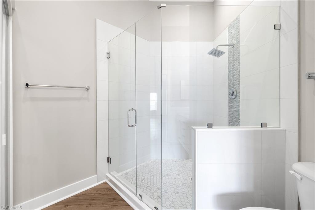 4920 Deerfield WAY # 204 Unit: B-204