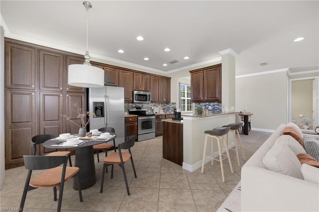 6541 Monterey PT # 204