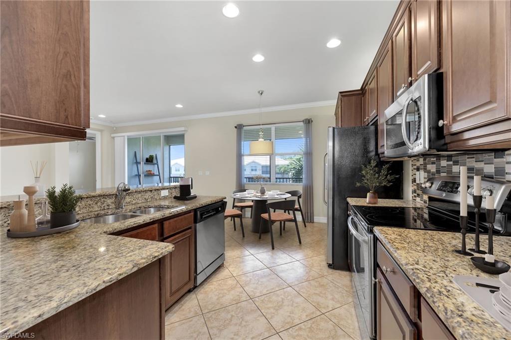 6541 Monterey PT # 204