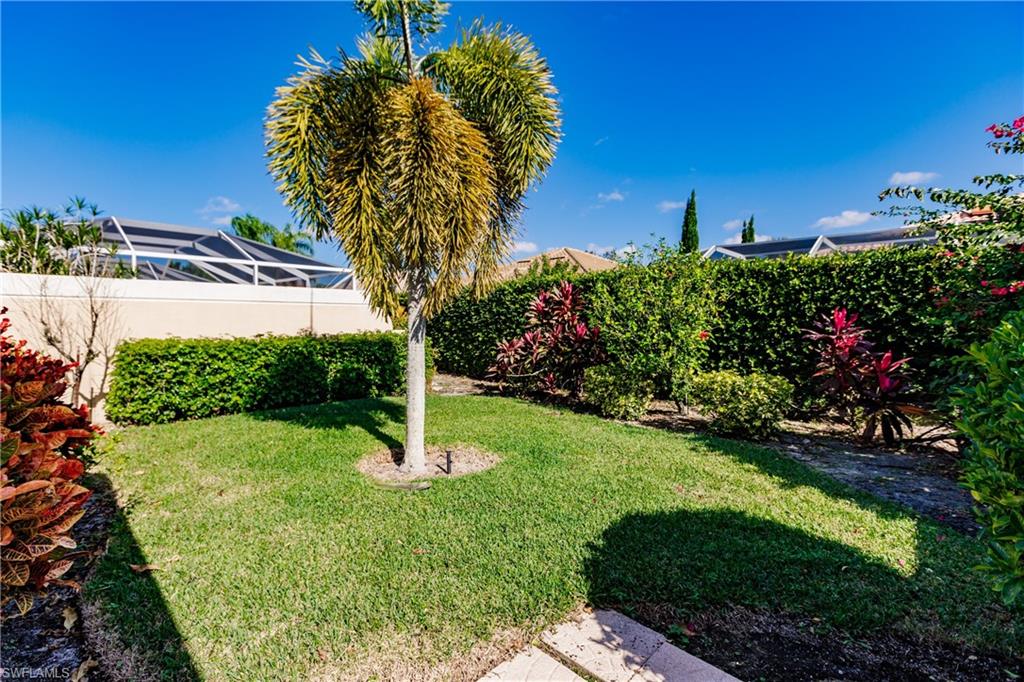 5622 Eleuthera WAY