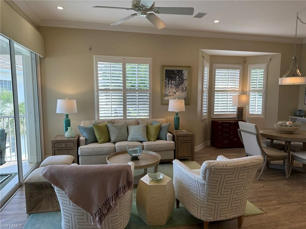 750 Bentwater CIR # 204 Unit: 7-204