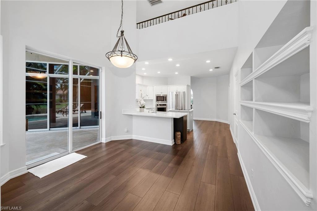 9736 Wilshire Lakes BLVD
