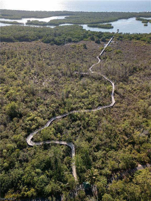 325 Bay Forest DR # 202