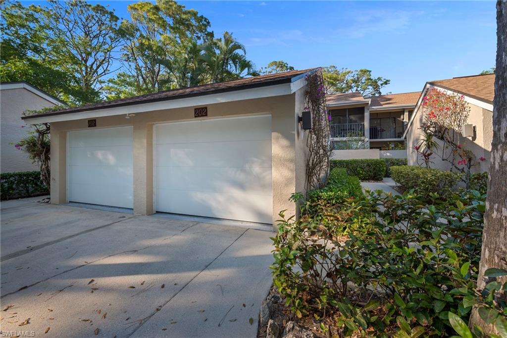 325 Bay Forest DR # 202