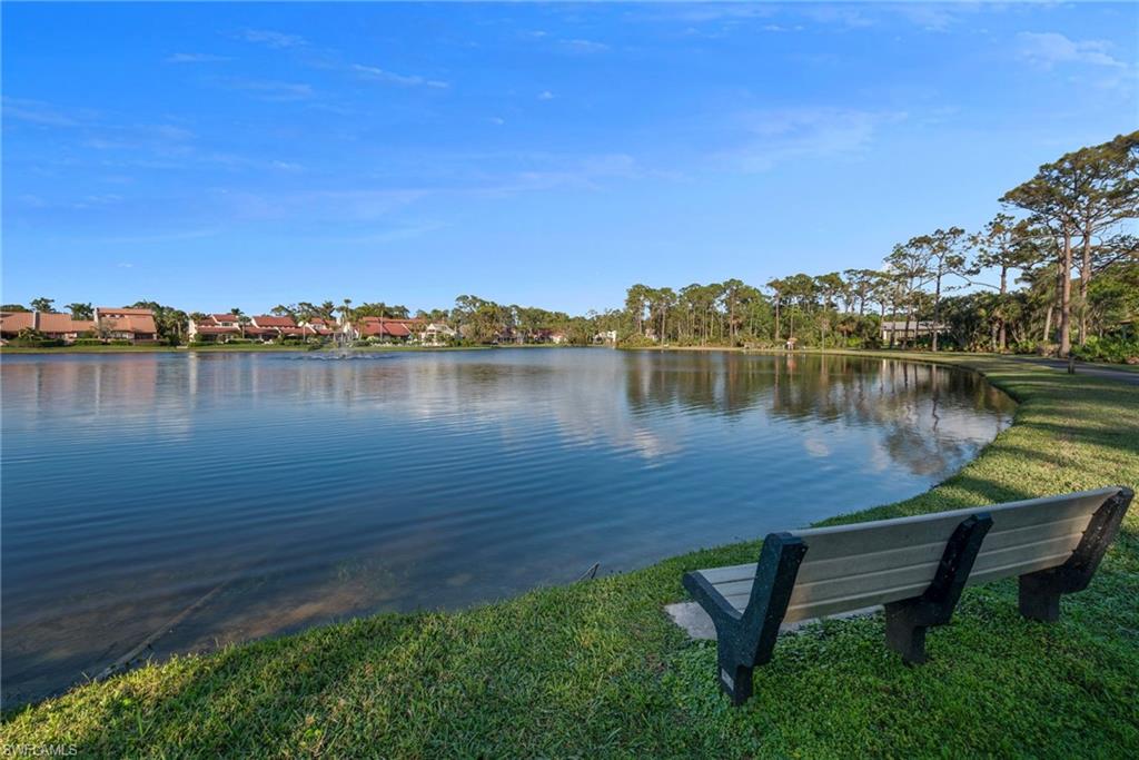 325 Bay Forest DR # 202