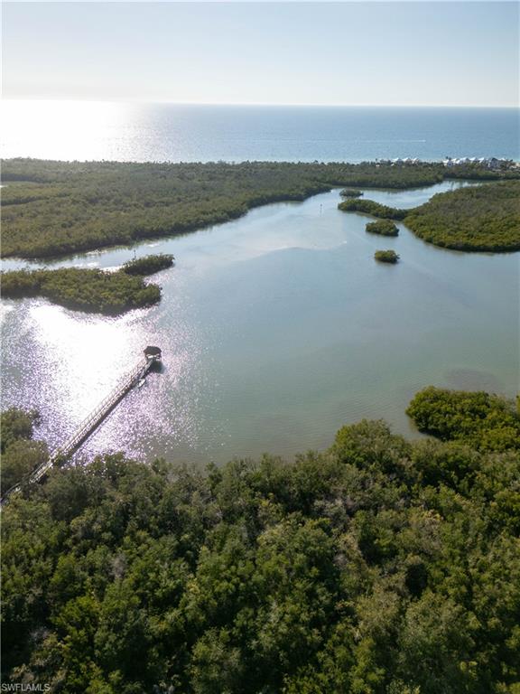 325 Bay Forest DR # 202