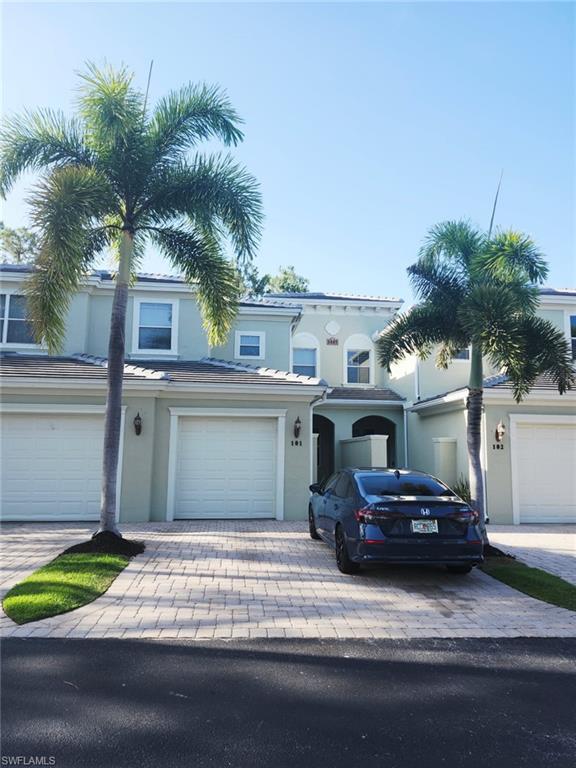 1445 Mariposa CIR # 101