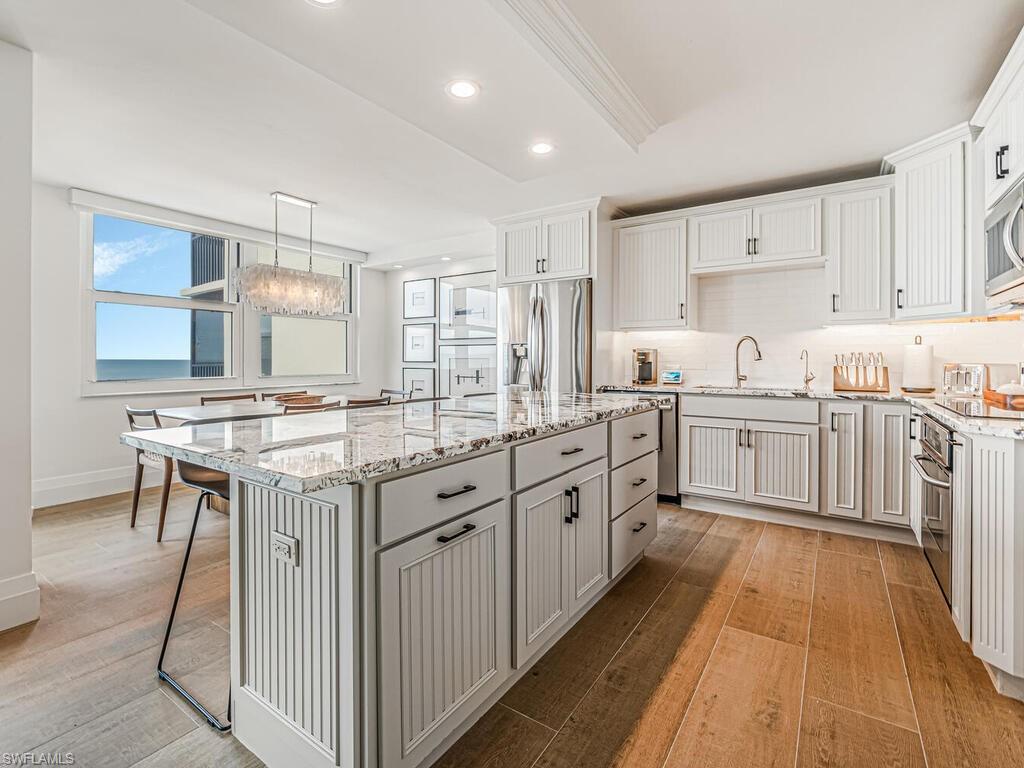 9375 Gulf Shore DR # 601