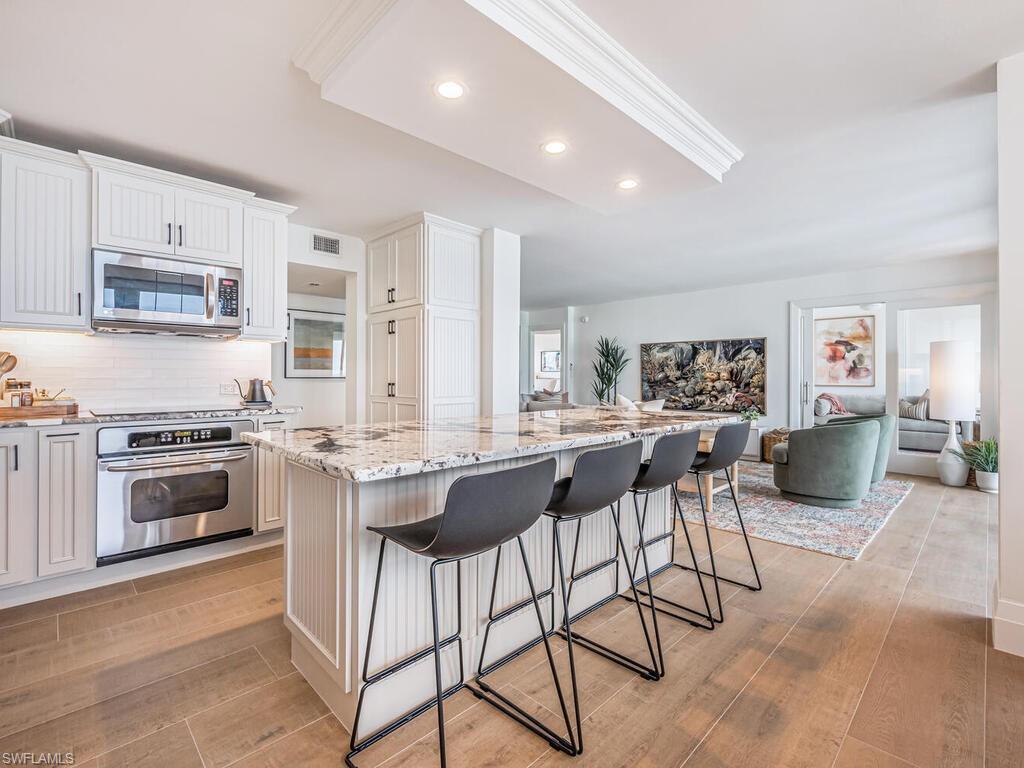 9375 Gulf Shore DR # 601