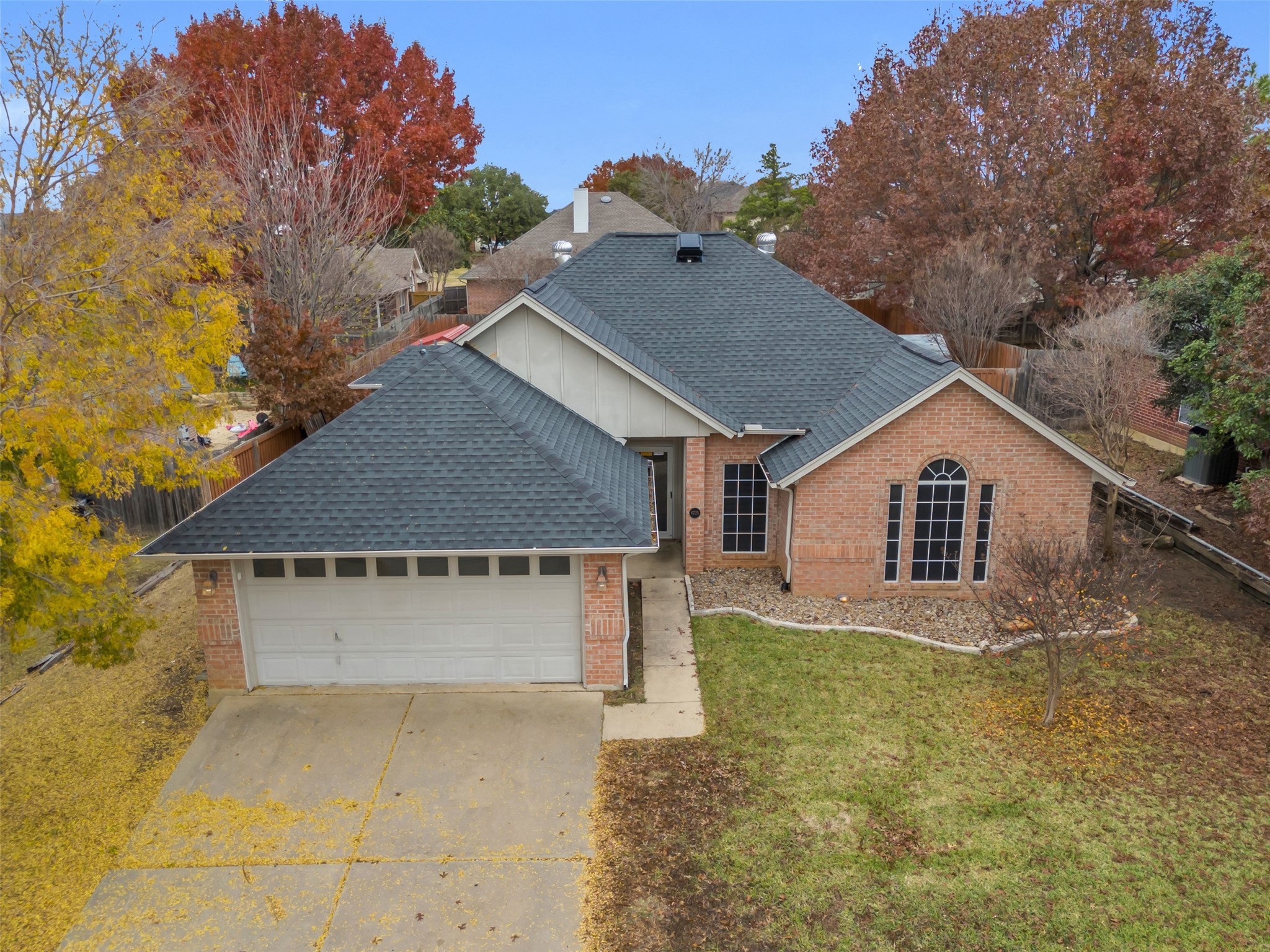 6725 Dogwood Lane