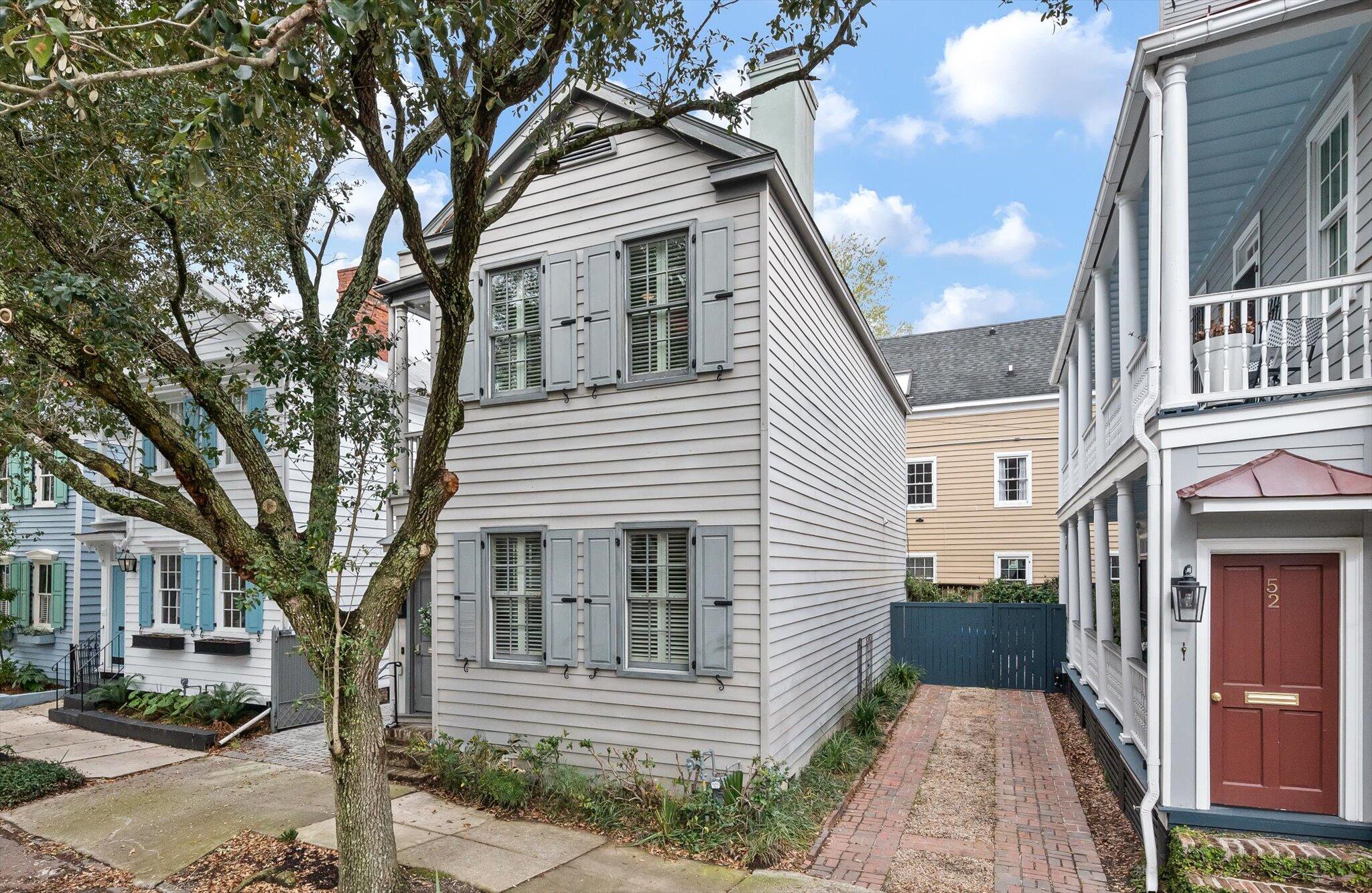54 Warren Street