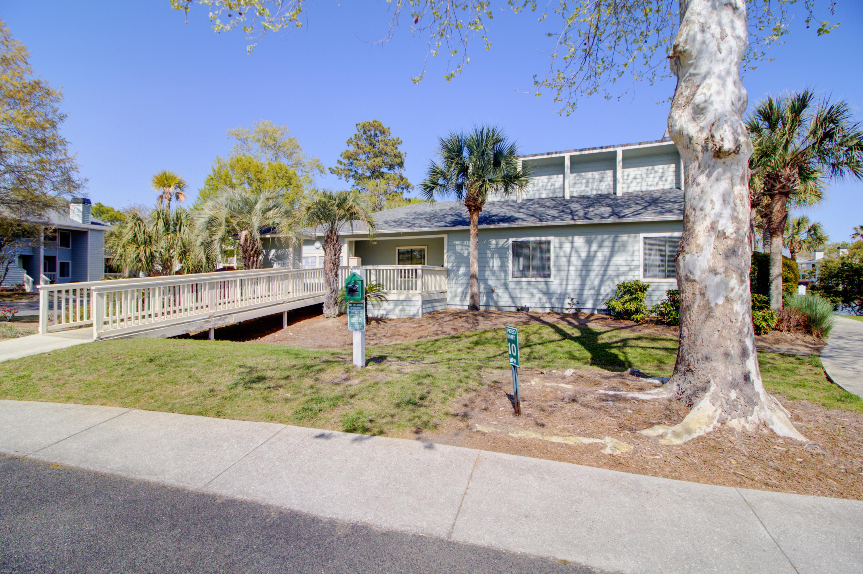 1481 Center Street Apt 603