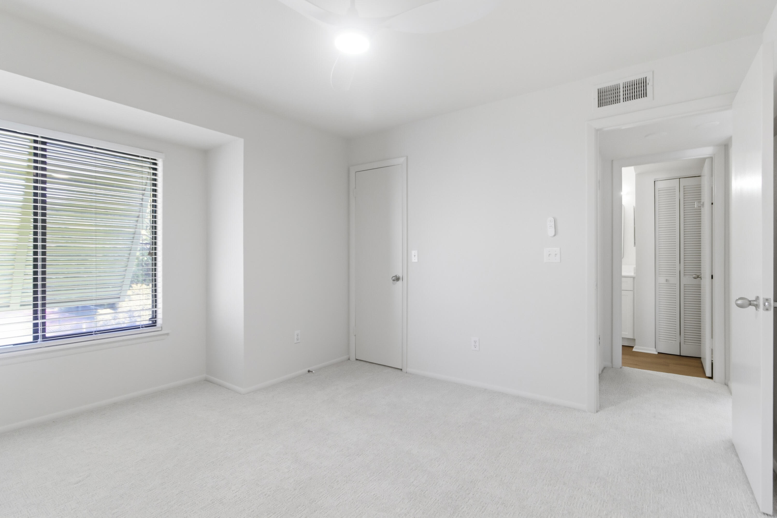 1481 Center Street Apt 603