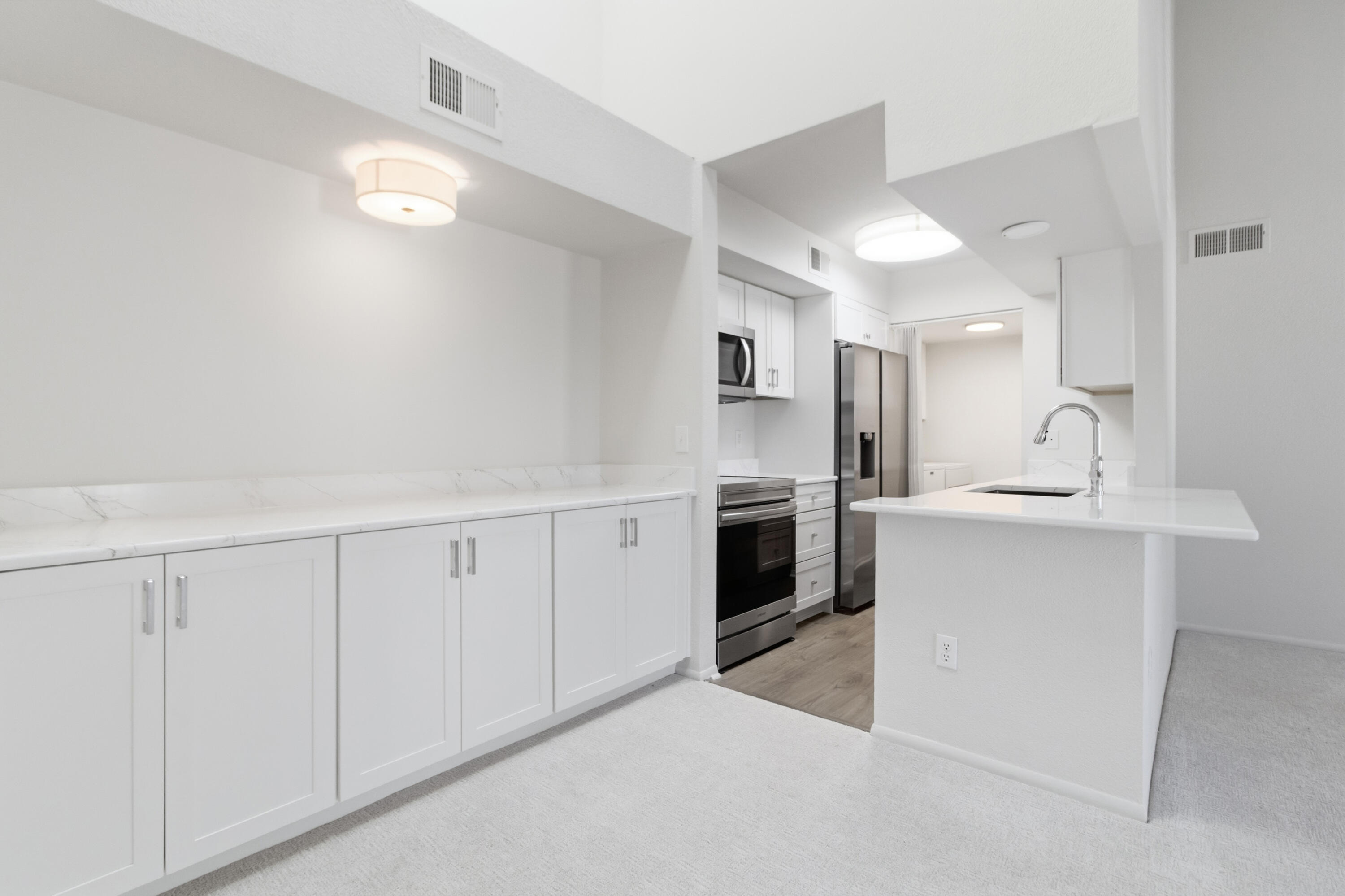 1481 Center Street Apt 603