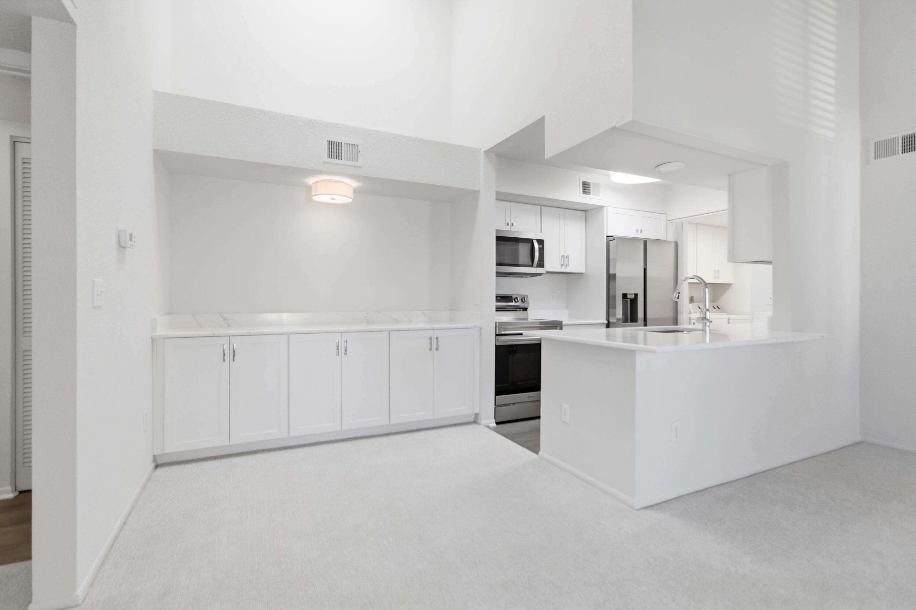 1481 Center Street Apt 603
