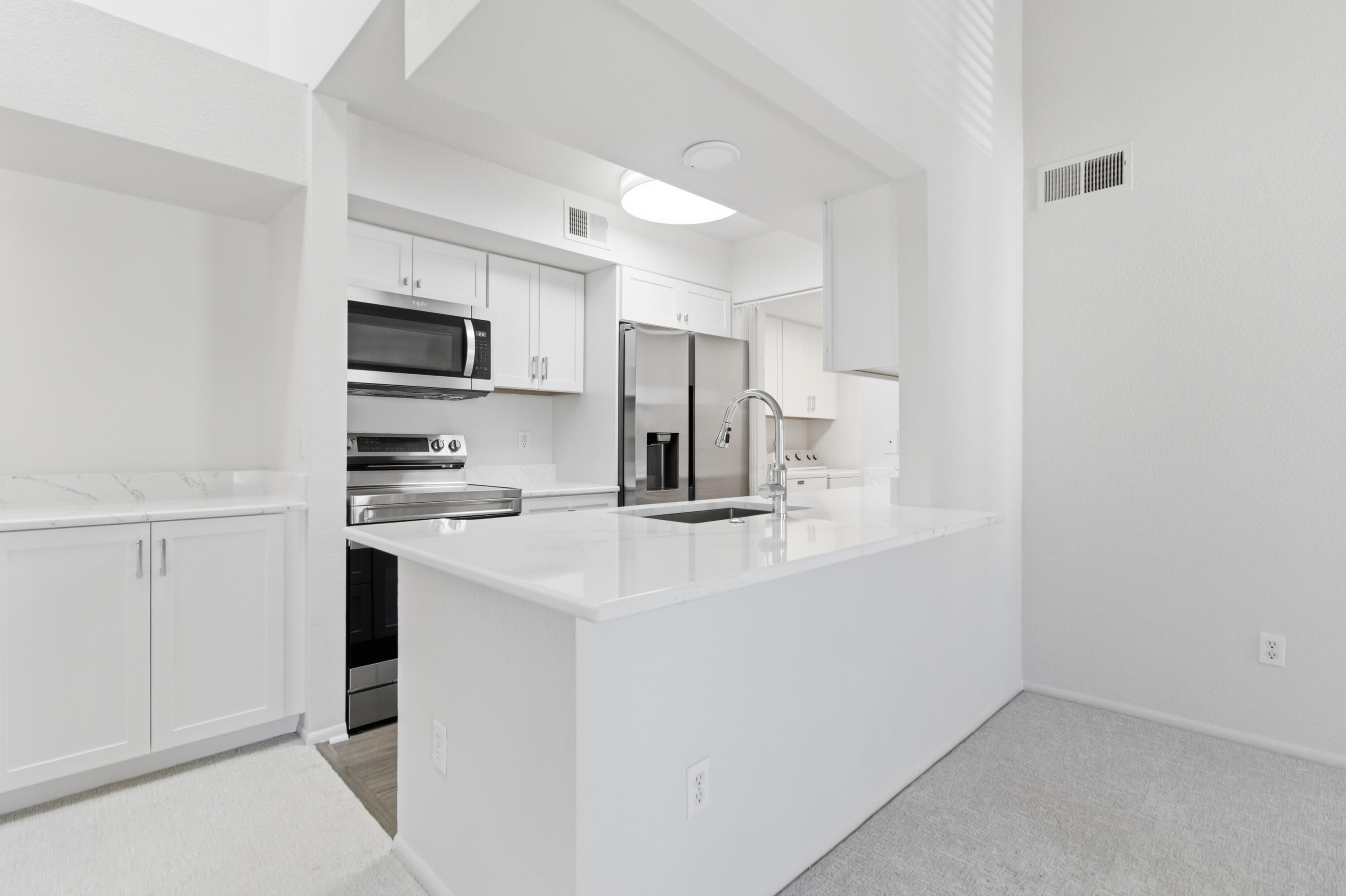 1481 Center Street Apt 603