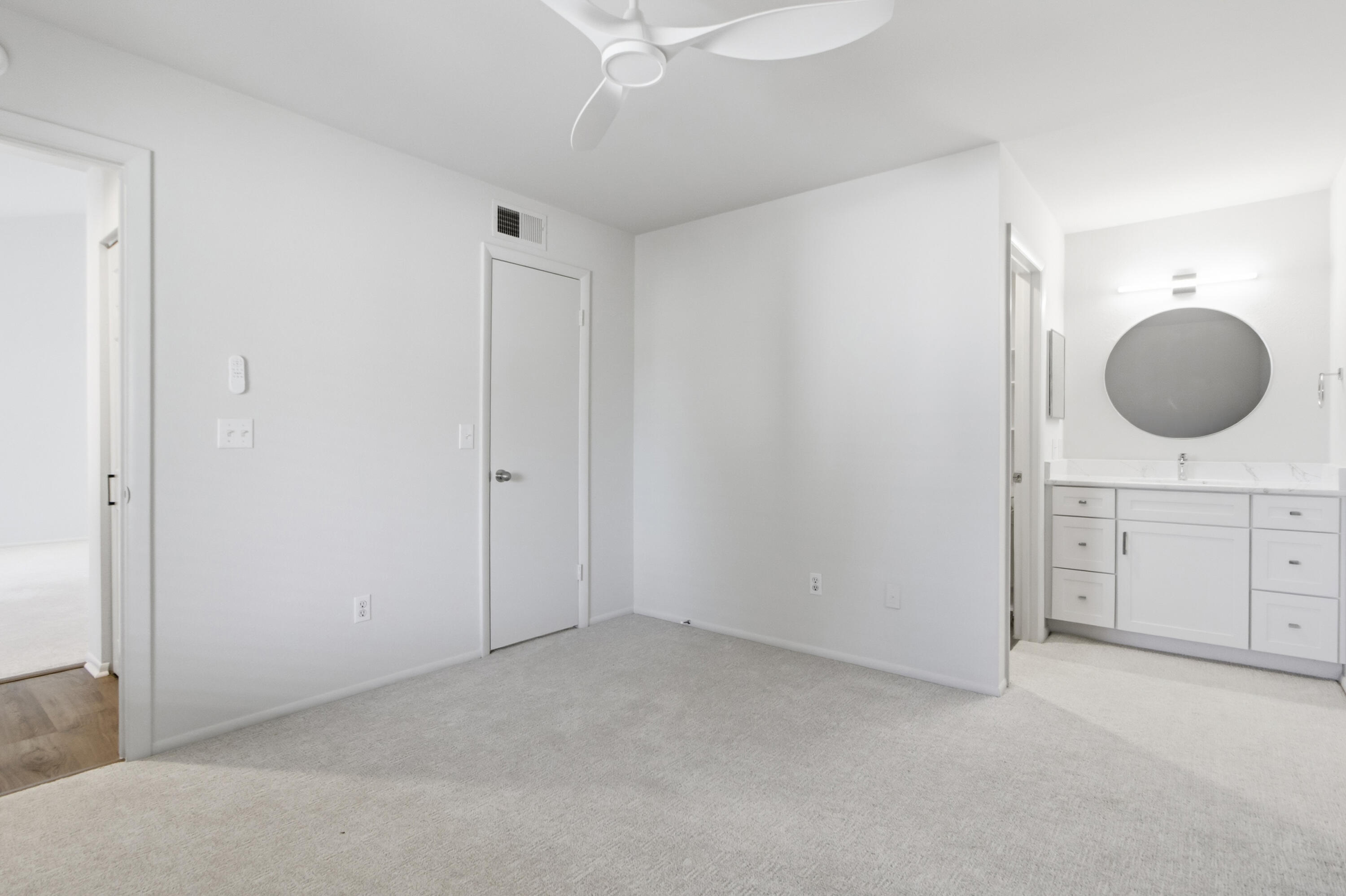 1481 Center Street Apt 603