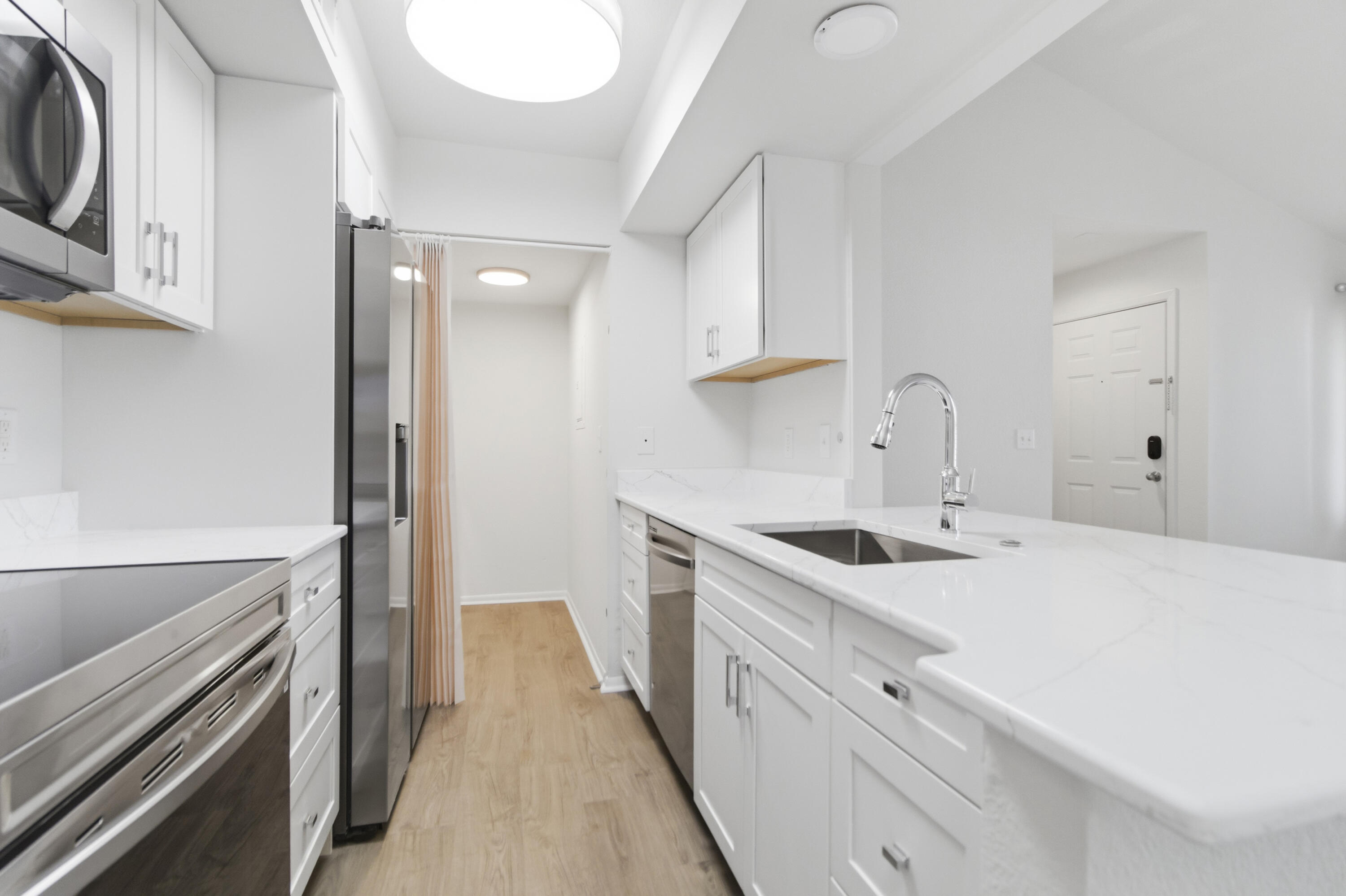 1481 Center Street Apt 603