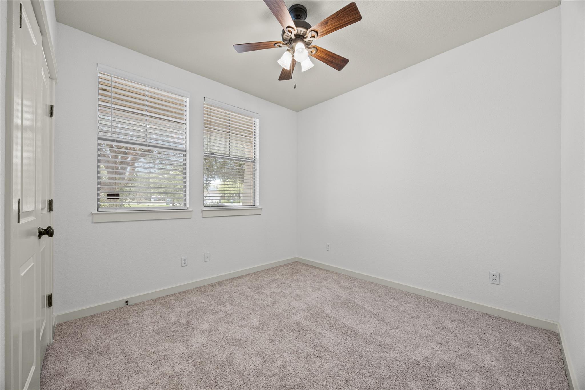 331 Rosemary HOLW