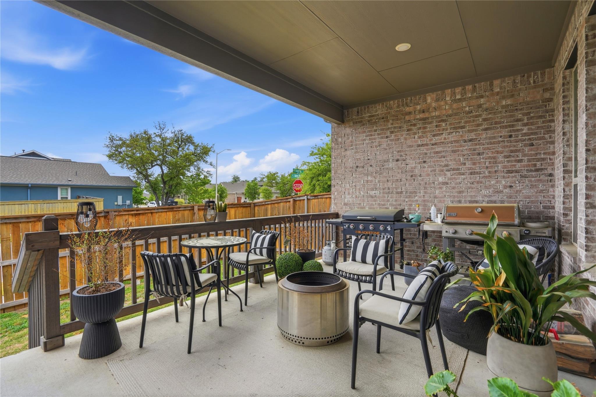 2804 Stone Branch DR