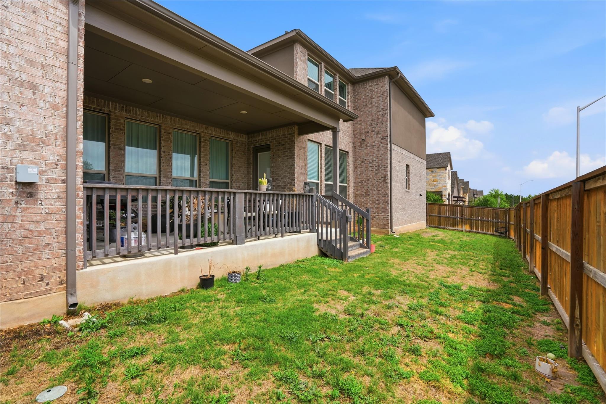 2804 Stone Branch DR