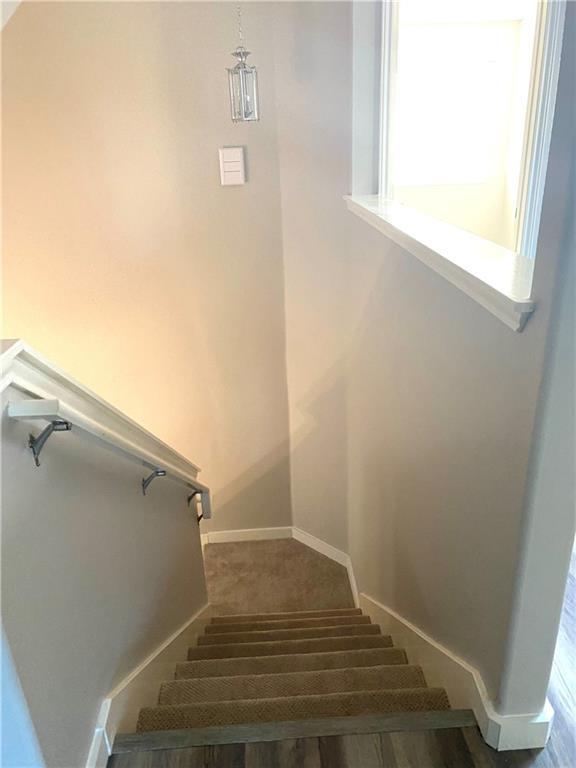 1813 Enchanted Rock DR